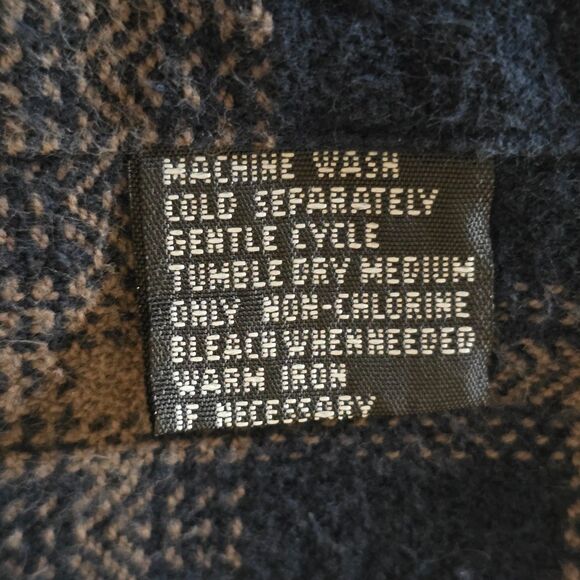 Outdoor Exchange Heavyweight Flannel Shirt Mens LT Dark Blue Plaid Double Pocket - Picture 5 of 6